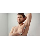 7000 Series Showerproof Body Groomer